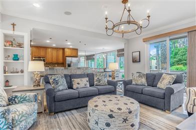 1261 Harbour Town Club