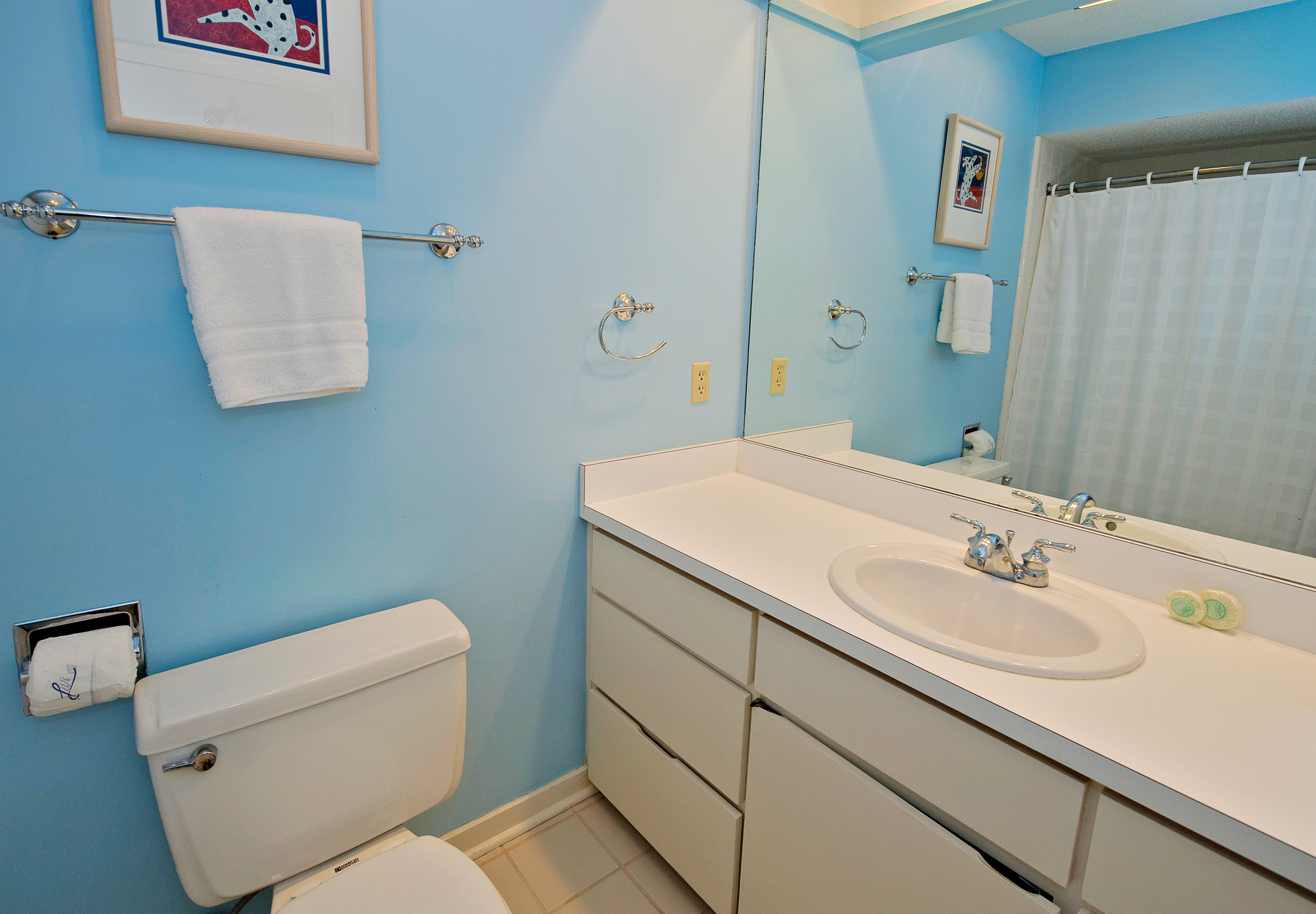 16-Genoa-CourtDouble-Bathroom-18484-big.jpeg