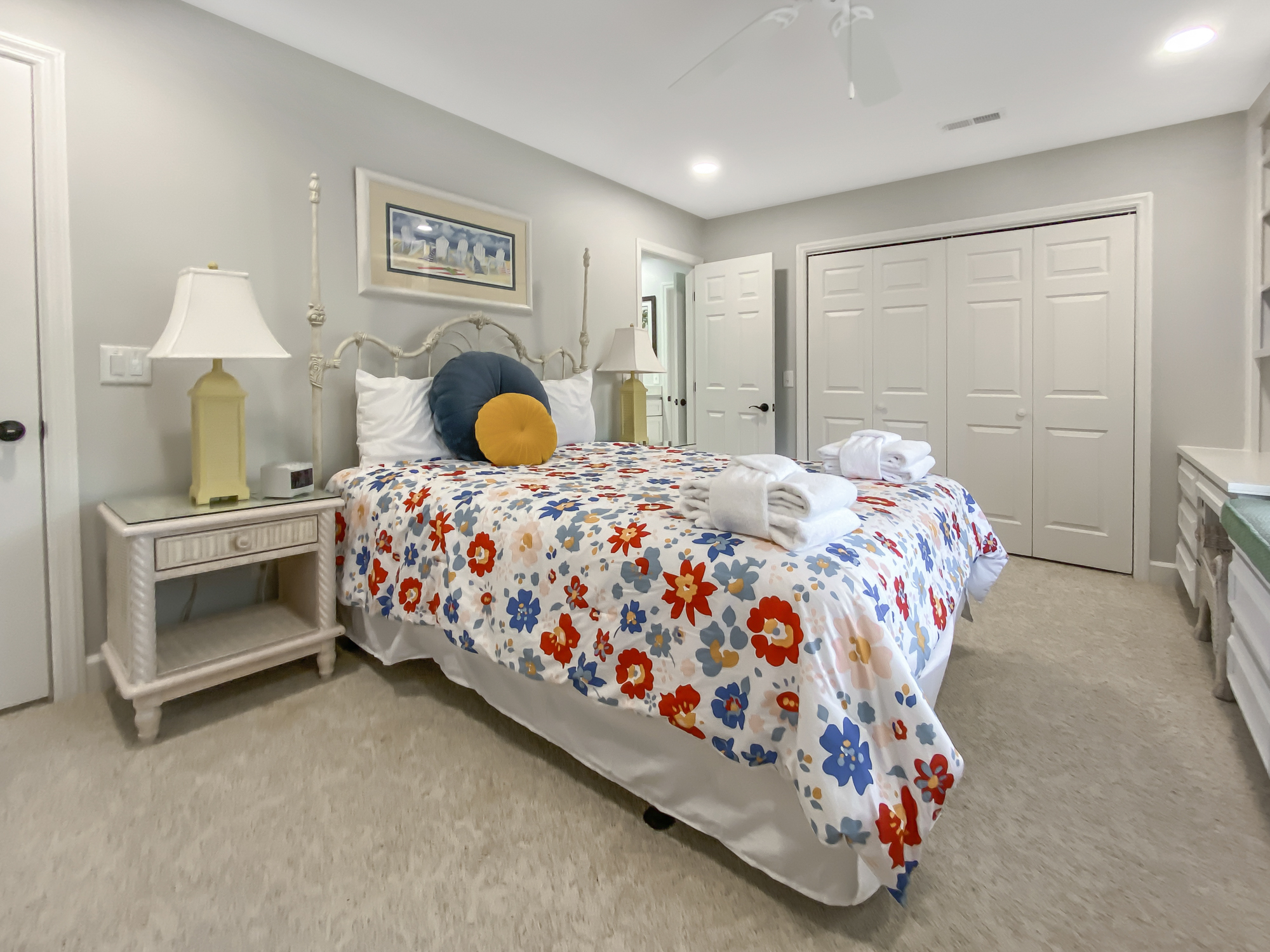 19-Bald-Eagle-WestQueen-Bedroom-13266-big.jpeg