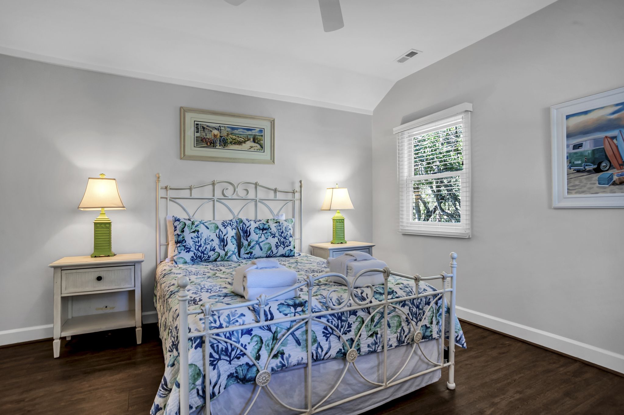 19-Bald-Eagle-WestQueen-Bedroom-17984-big.jpeg