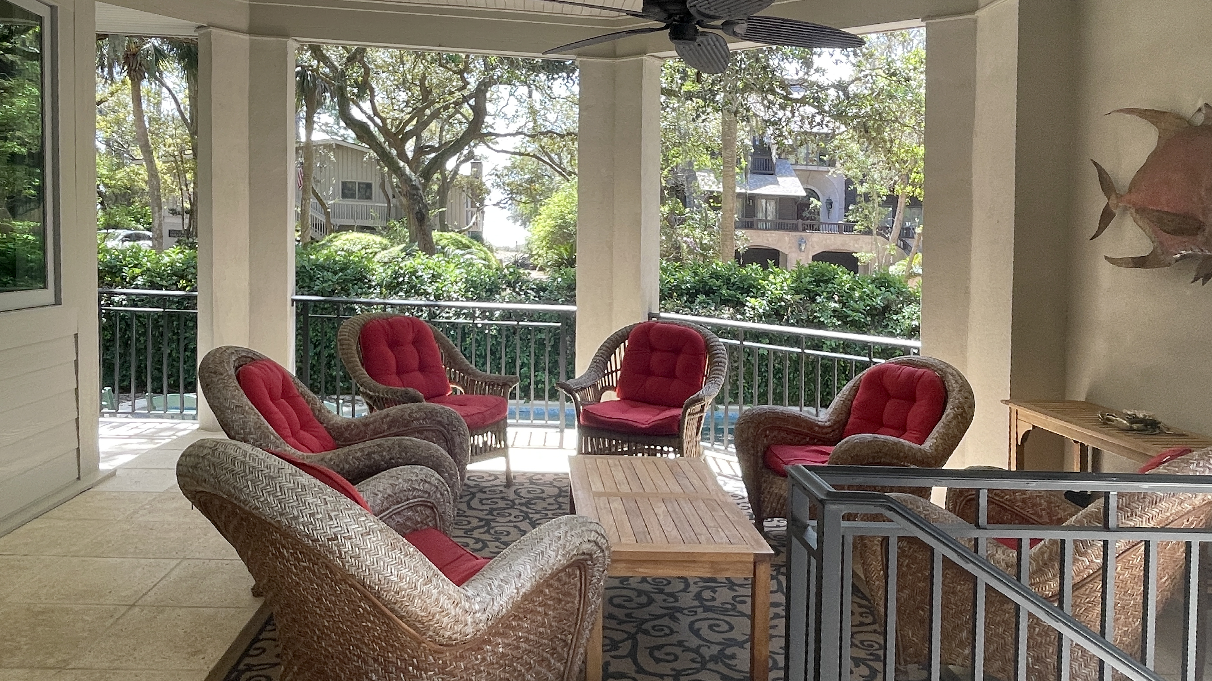 21-Green-HeronCovered-Porch-18817-big.jpeg