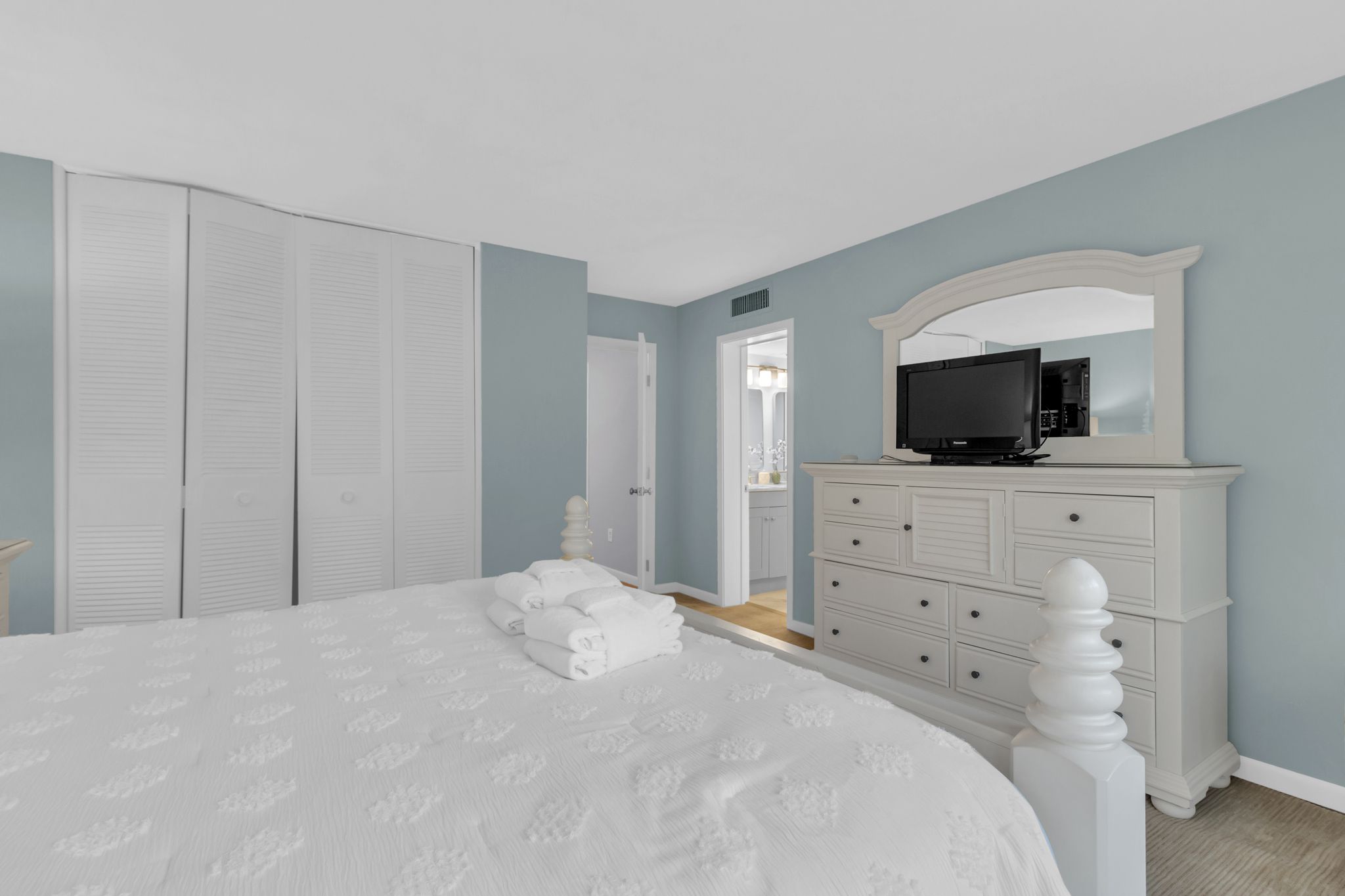 2264-Heritage-Villas-17633-big.jpeg