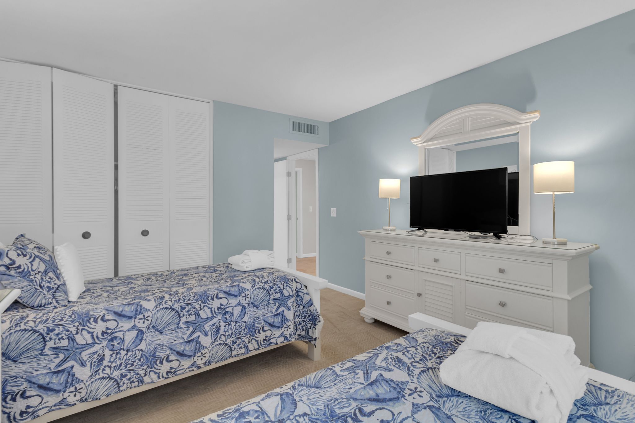 2264-Heritage-Villas-17636-big.jpeg