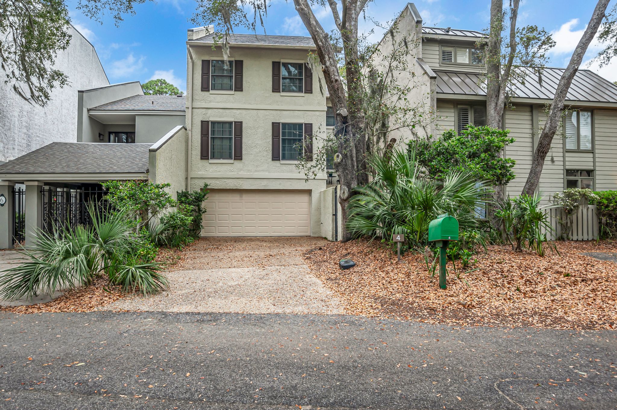 4-Mizzenmast-Court-17780-big.jpeg