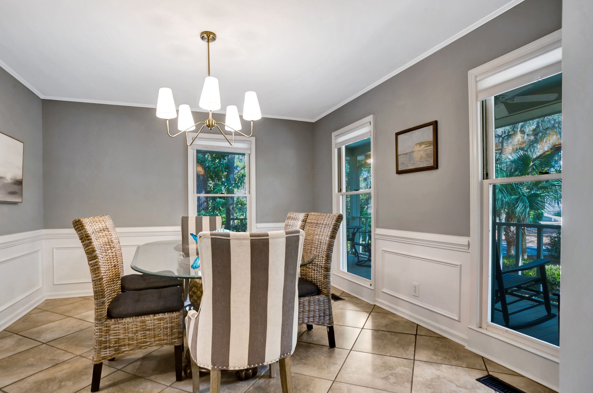 9-Planters-Wood-CourtFormal-Dining-Room-17589-big.jpeg