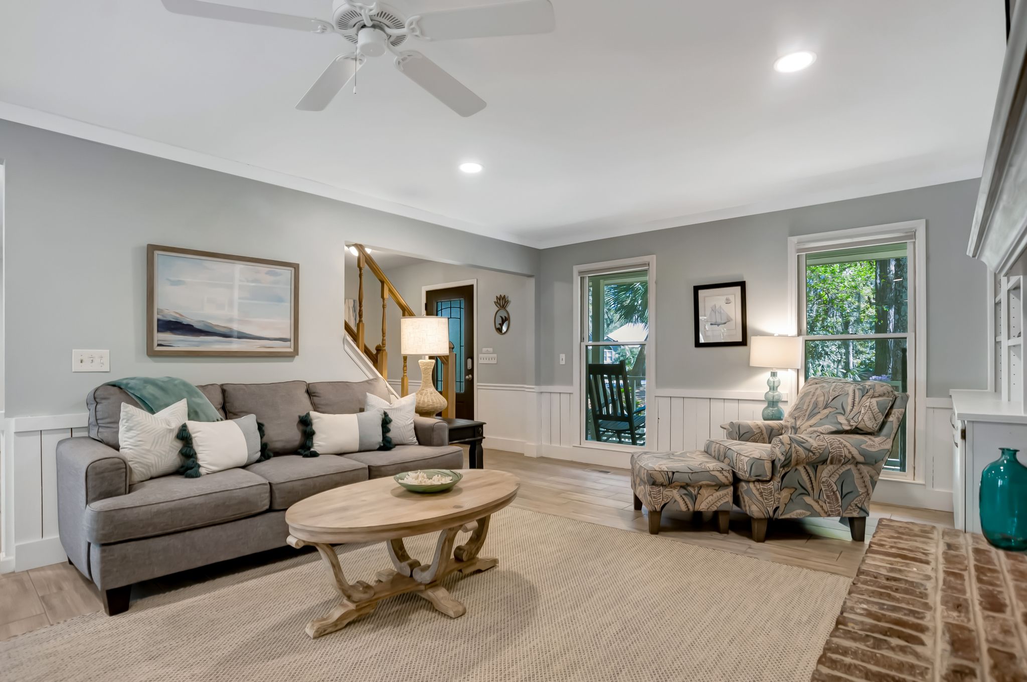 9-Planters-Wood-CourtFormal-Living-Room-17581-big.jpeg