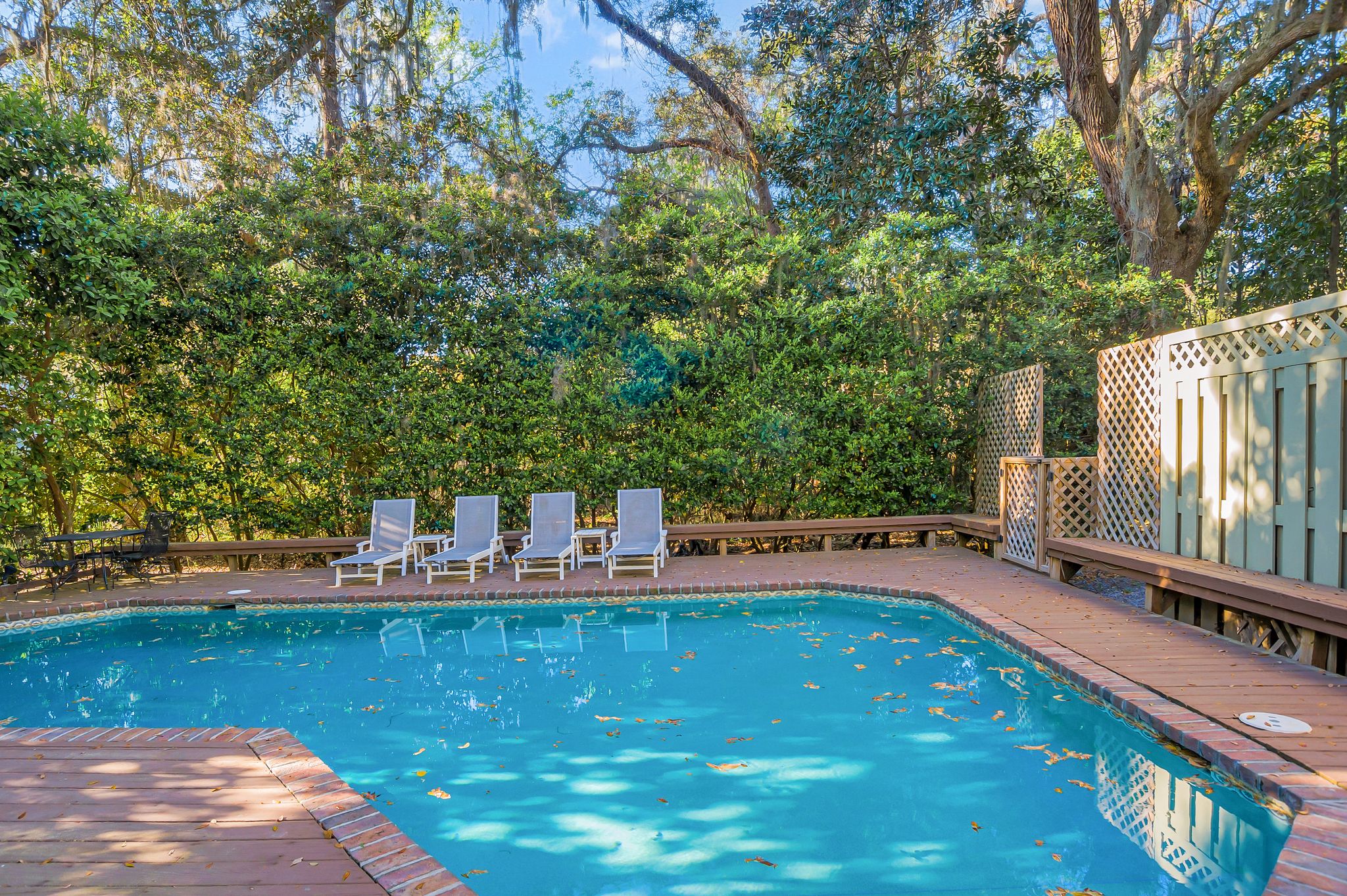 9-Planters-Wood-CourtPrivate-Pool-17617-big.jpeg