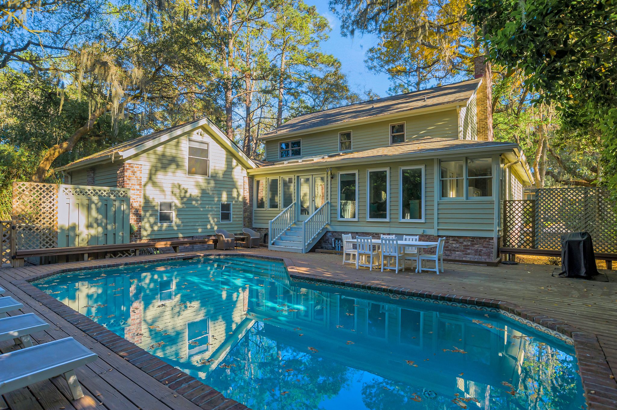 9-Planters-Wood-CourtPrivate-Pool-17620-big.jpeg