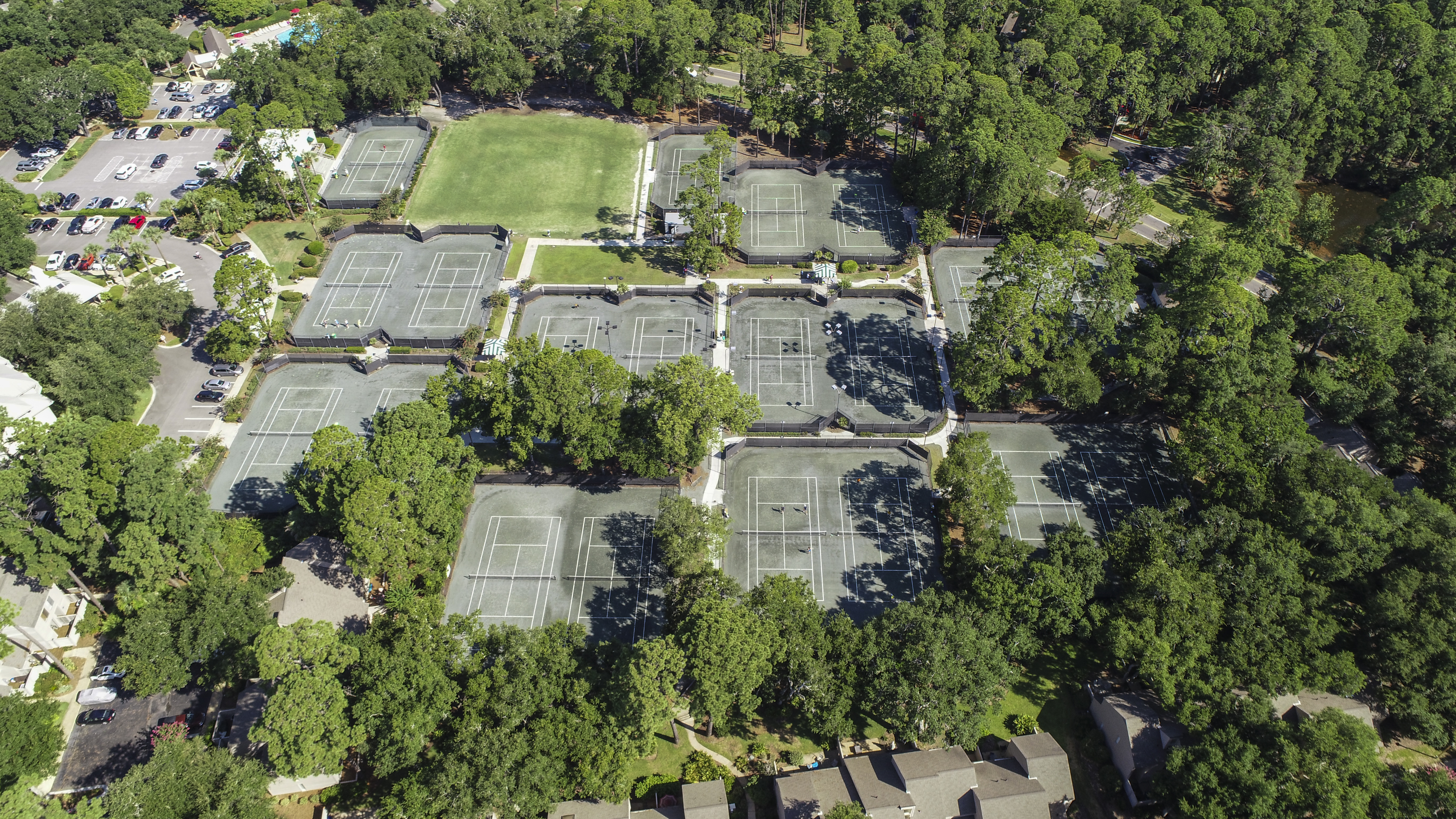 The-Sea-Pines-Resort-Racquet-ClubThe-Sea-Pines-Resort-Racquet-Club-12559-big.jpeg