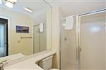 10-Genoa-CourtTwin-Bathroom-2283-small.jpeg