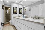 19-Bald-Eagle-WestQueen-Bathroom-17992-small.jpeg