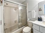 19-Bald-Eagle-WestTwin-Bathroom-13260-small.jpeg