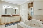 2-Belted-KingfisherKing-Bathroom-18369-small.jpeg