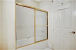 2-Belted-KingfisherKing-Bathroom-18387-small.jpeg