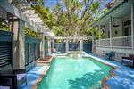 2-Belted-KingfisherPrivate-Pool-and-Spa-18394-small.jpeg
