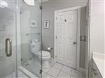 5-Genoa-CourtKing-Bathroom-2240-small.jpeg
