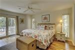9-Laughing-GullKing-Bedroom-1509-small.jpeg