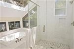 9-Sandhill-CraneKing-Bathroom-1765-small.jpeg