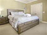 90-Shell-Ring-RoadKing-Bedroom-13094-small.jpeg